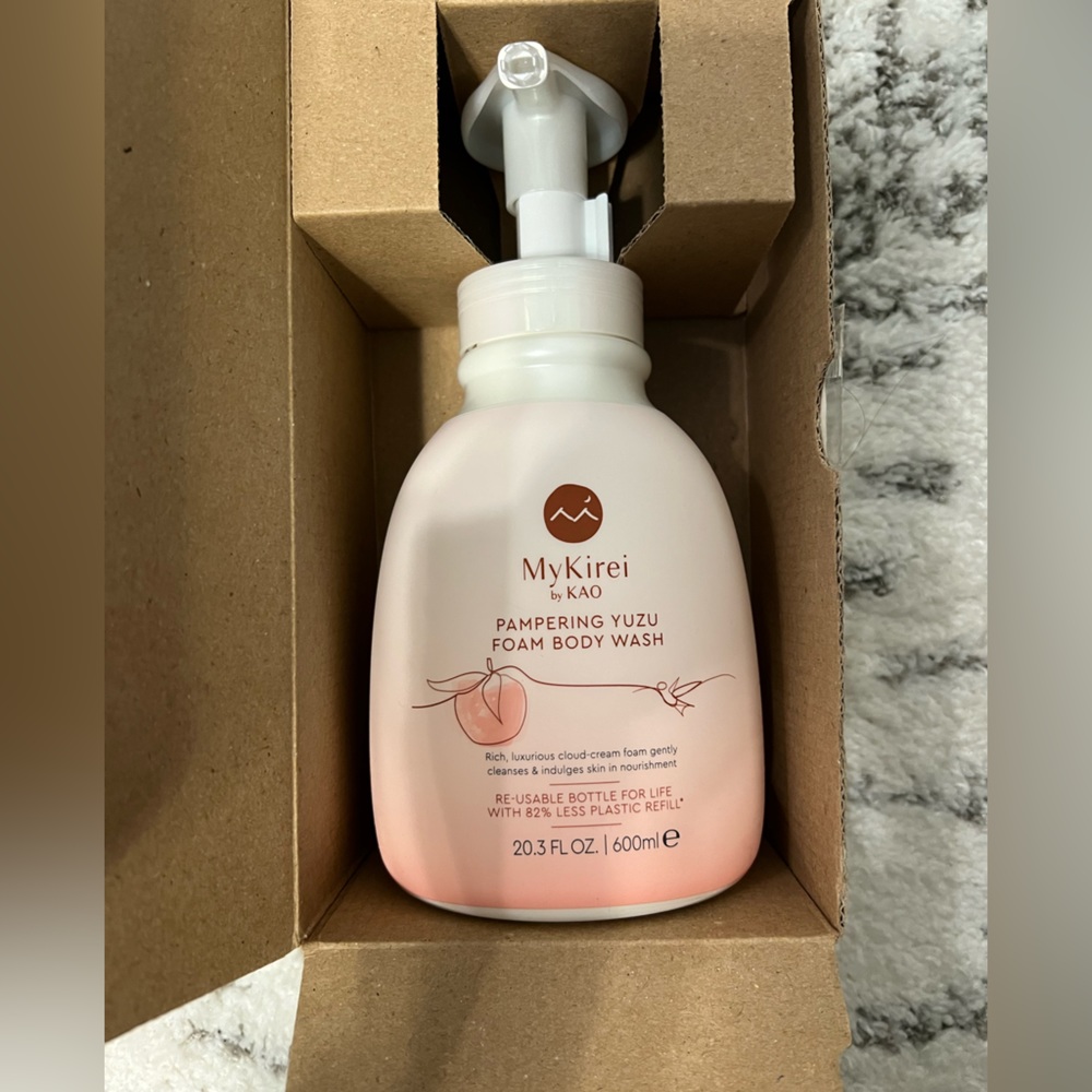 MyKirei by KAO Foaming Hand Soap with Japanese Yuzu Flower
